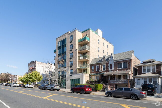 Neighborhood Context - 1379 W 6th St