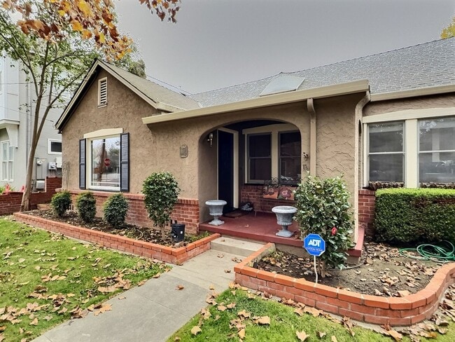 Photo - 3BD/2BA Classic Charming Home in Desirable Willow Glen