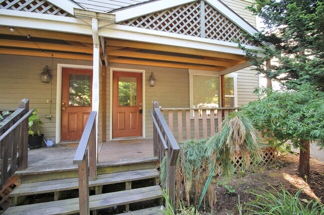 Photo - 46 NE Sacramento St Unidad B