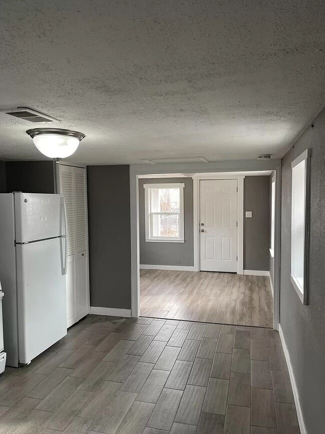 Photo - Spacious Railroad Style 1 bed/1 bath Home in Denver, CO- Available 9/7/26!