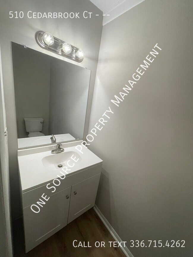 Photo - 510 Cedarbrook Ct