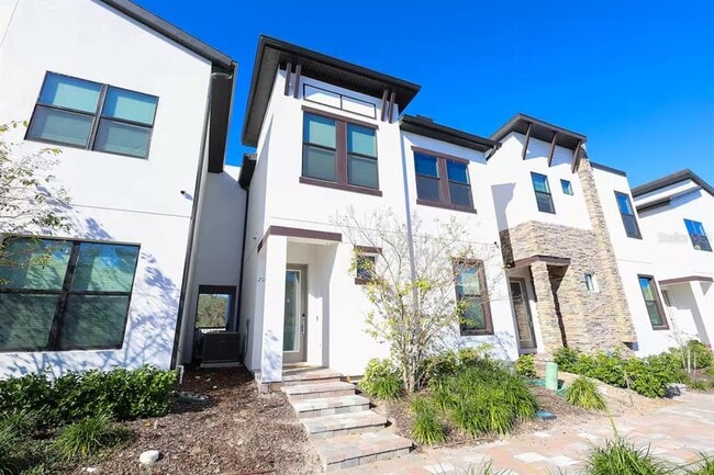 Building Photo - 216 Villa Domani Ct