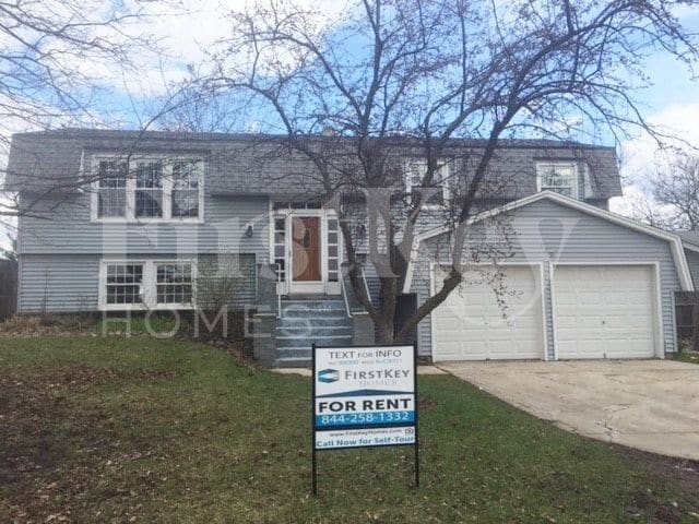 120 S Lancaster Dr