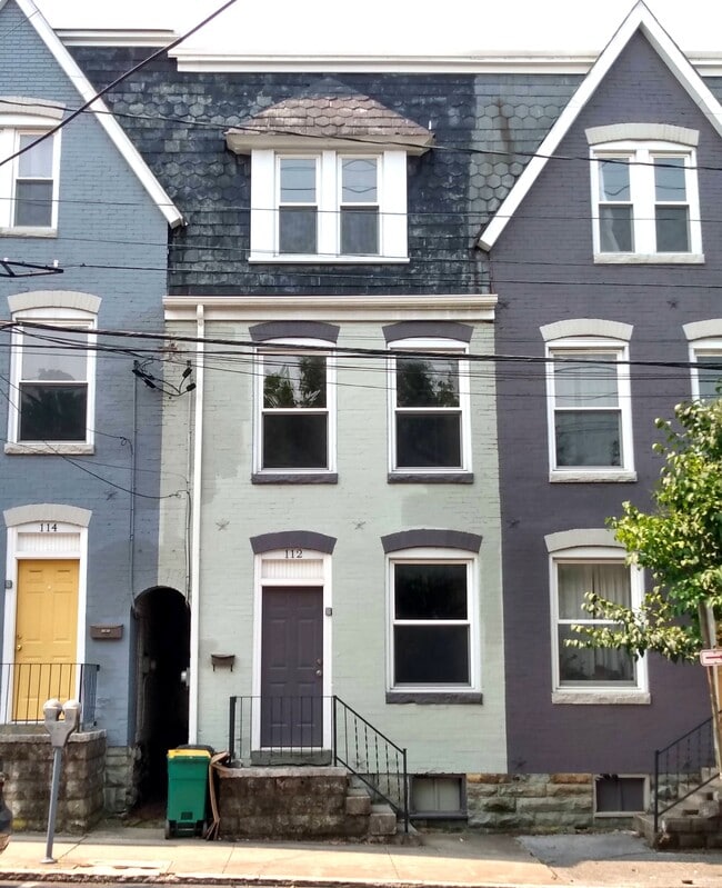 Building Photo - 112 E Washington St