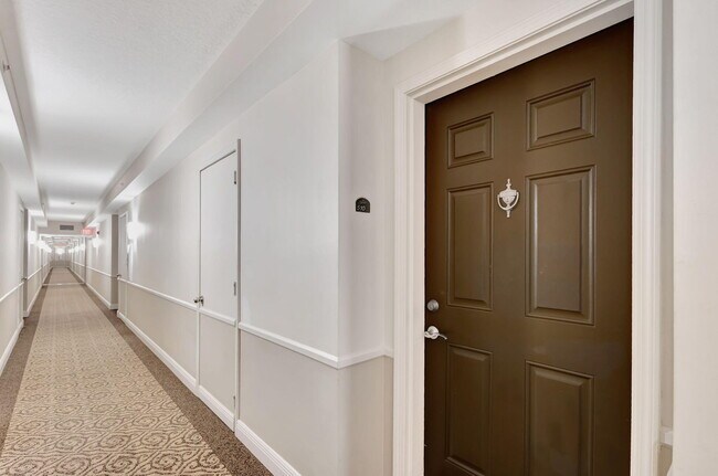 Photo - 610 Clematis St Unit 510