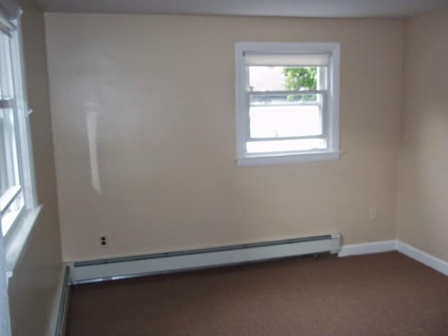 Photo - 33A Bridge St Unit 33A