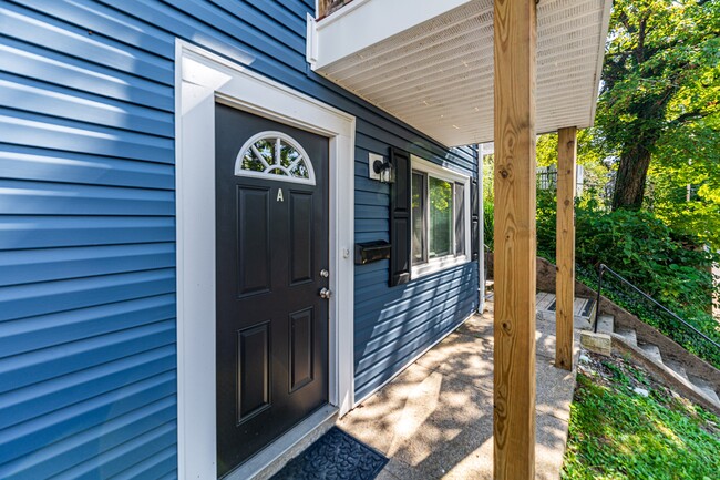 Photo - 321 Waitman St Unit 321A