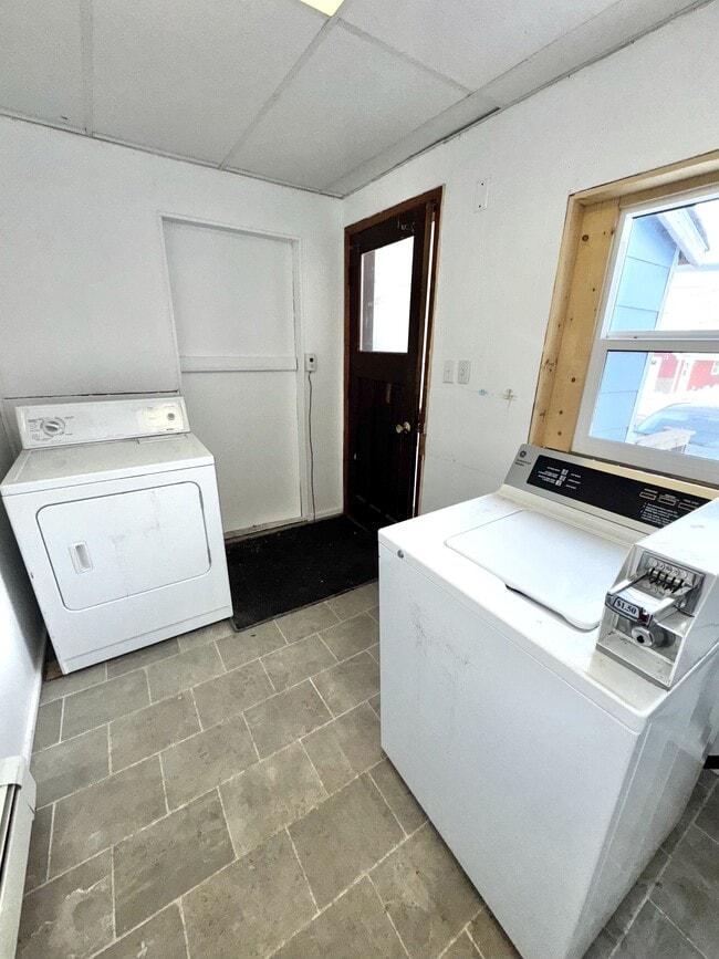 Photo - 78 Havelock St Unit B