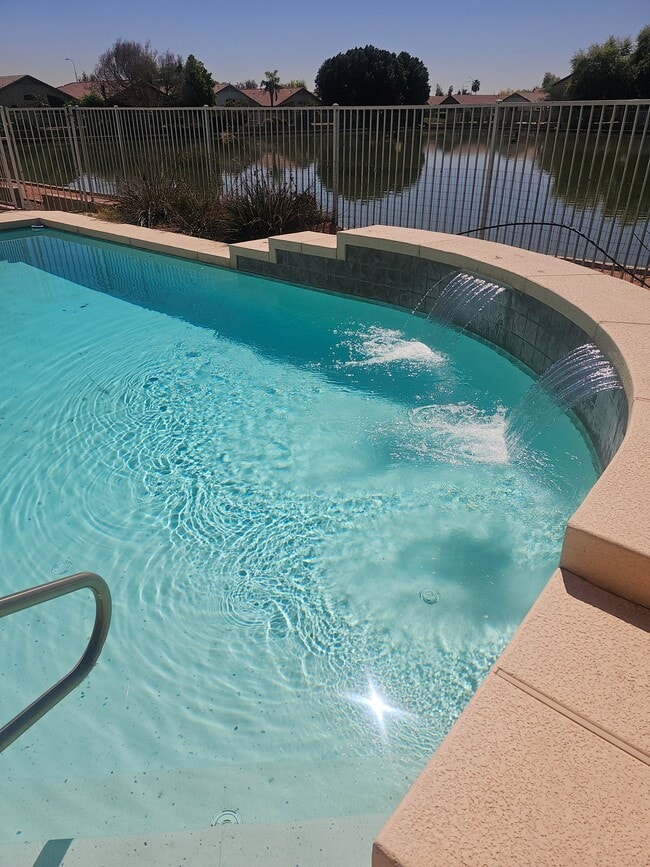 Photo - 10931 W Roanoke Ave