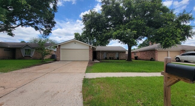 Building Photo - 7646 Winkle Wood Ln