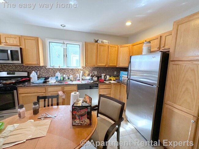 Building Photo - 149 North St Unit #1