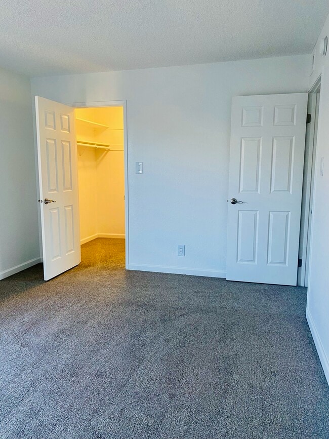 Evergreen Ridge Apartments