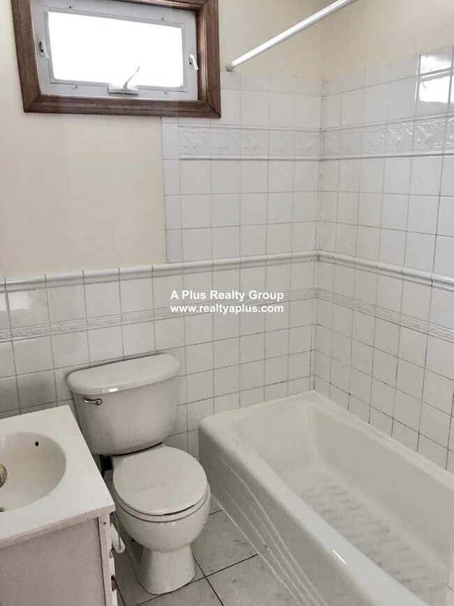 Photo - 336 Centre St Unit 2