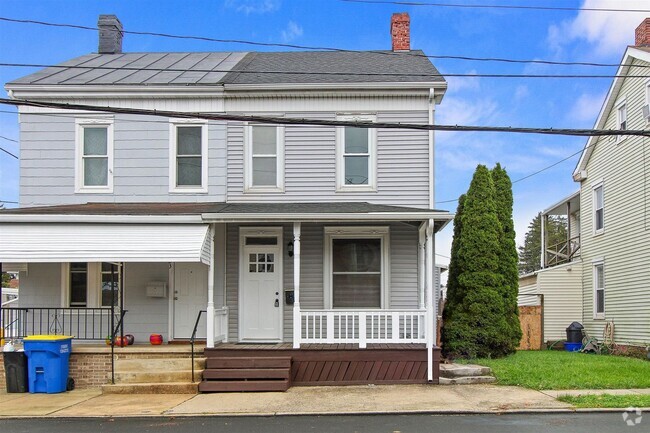 Building Photo - York Suburban Schools! Rental