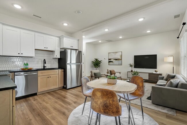 Photo - 353 Hungry Hollow Rd SE