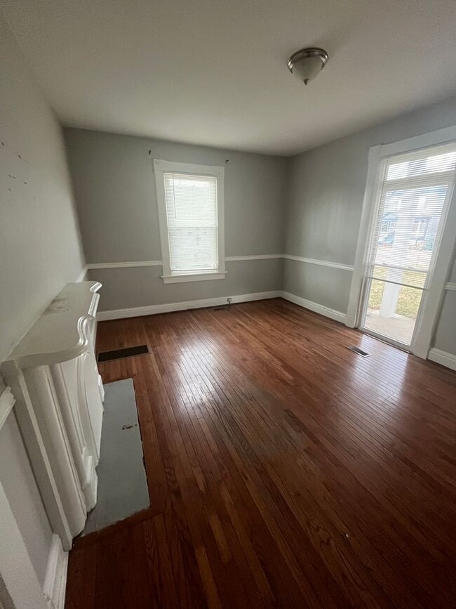 Photo - 4805 Eastern Ave Unit 2