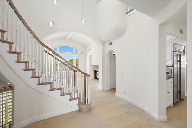 Photo - 150 Sidney Bay Dr