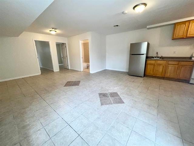 Photo - 94 Winfield Ave Apartment Unit G