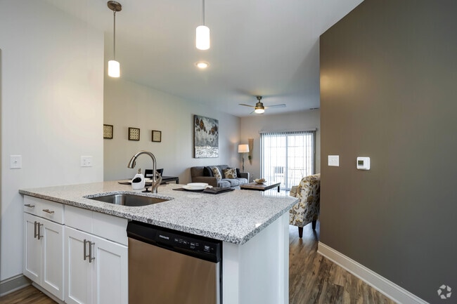 1BR,1BA - 820 SF