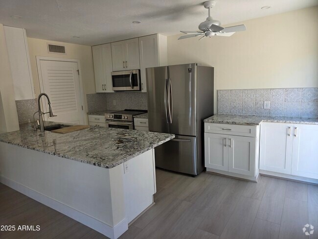 Building Photo - 14626 Yerba Buena Way Unit A Rental