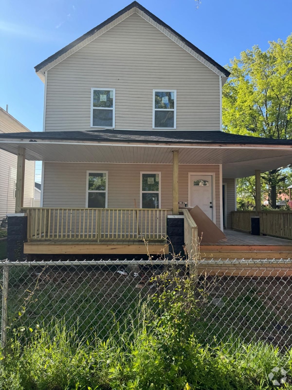 Building Photo - 6211 Lawn Ave Rental