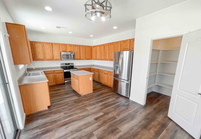 Photo - 7214 W St Charles Ave