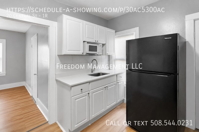 20 Central St Unit 1R