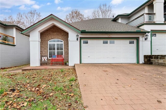 Photo - 11073 Club House Pkwy