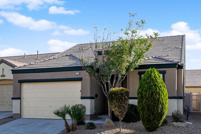 Photo - 3394 Wasatch Cedars St