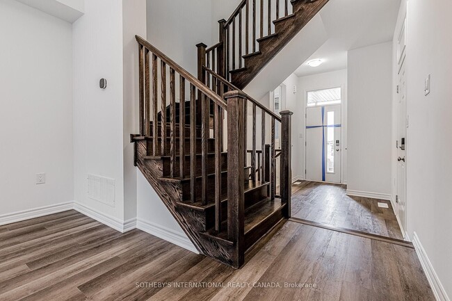 Photo - 1782 Thames Circle
