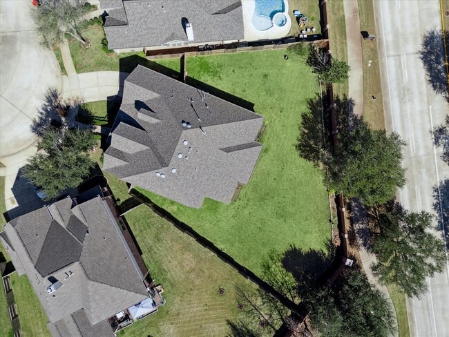 Photo - 5902 Chatham Cove