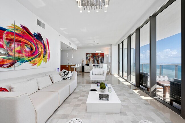 Photo - 5875 Collins Ave Unit 1202