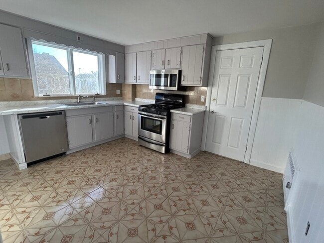 Photo - 21 Carney St Unit 2