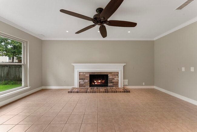 Photo - 27 W Stony Bridge Ct