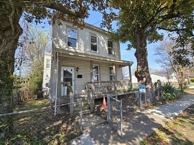 Photo - 1718 N 22nd St