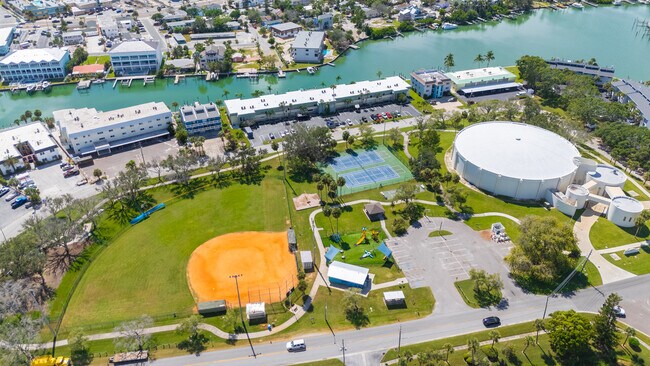 Photo - 217 Nautilus Way