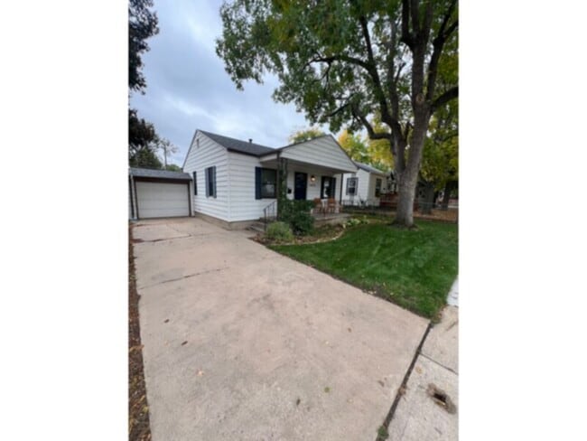 Photo - 4454 S Logan St