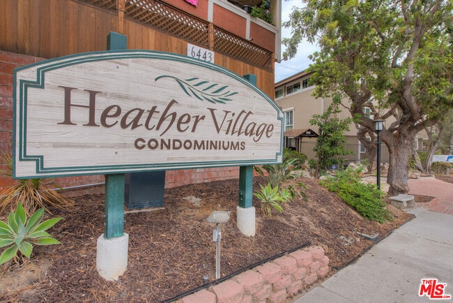 Photo - 6505 Green Valley Cir Unidad 301