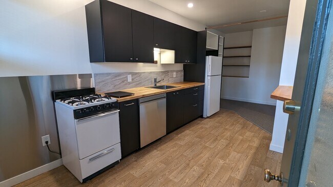 Photo - 3508 Wallingford Ave N Unit 3510#2
