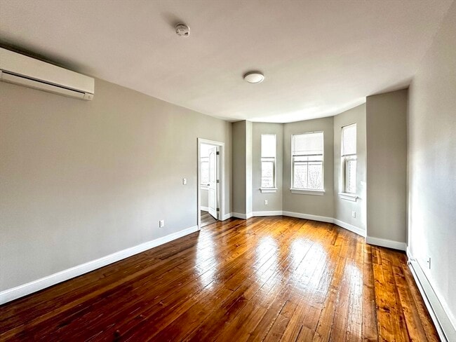 Photo - 5 Hampshire St Unidad 3