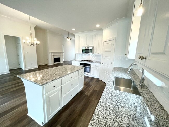 Photo - 4 Bedroom Home in Willows at Bayou Fountain