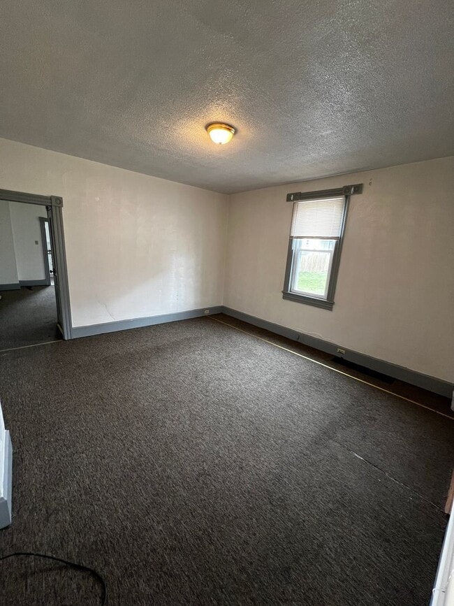 Photo - 21-23 Locust St Unidad 23 Locust