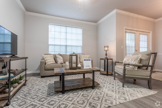 1 habitación, 1 baño - 711 pies cuadrados - Shadow Creek Apartments