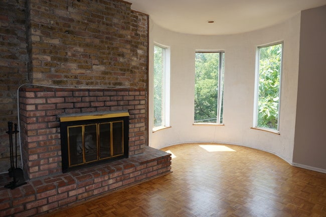 Photo - 1853 N Orleans St Unit 2