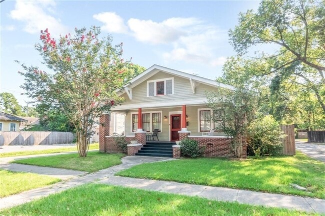 Photo - 259 Stocking St