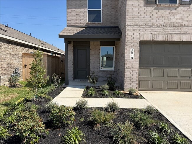 Photo - 16718 Old Wagon Wy