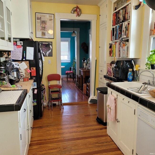 Photo - 720 S Park Ave