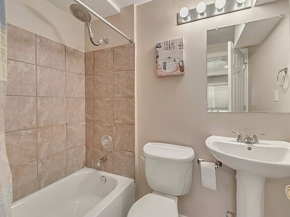 Photo - 365 W 13165 S