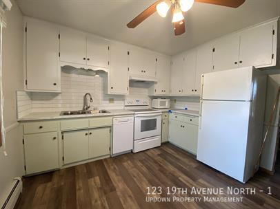 Photo - 123 19th Ave N Unit 1