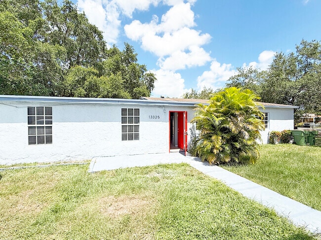 Building Photo - 13325 NW 17th Ave Rental